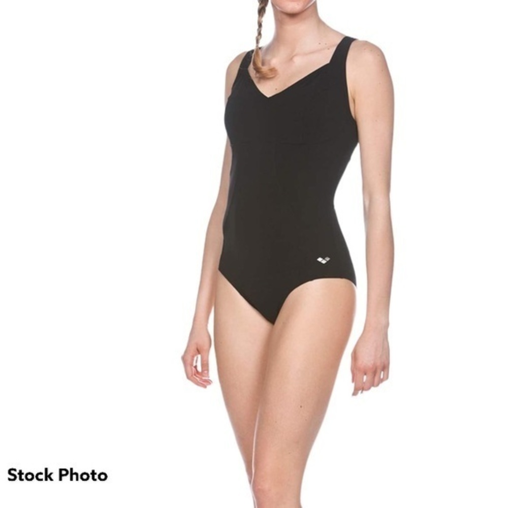 Arena‎ Claudia U Women’s Black One Piece Shapewear Swimsuit Size 40 (US 14)